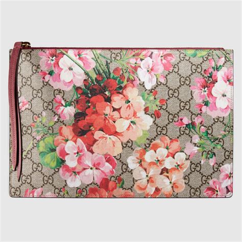 gucci blooms pouch